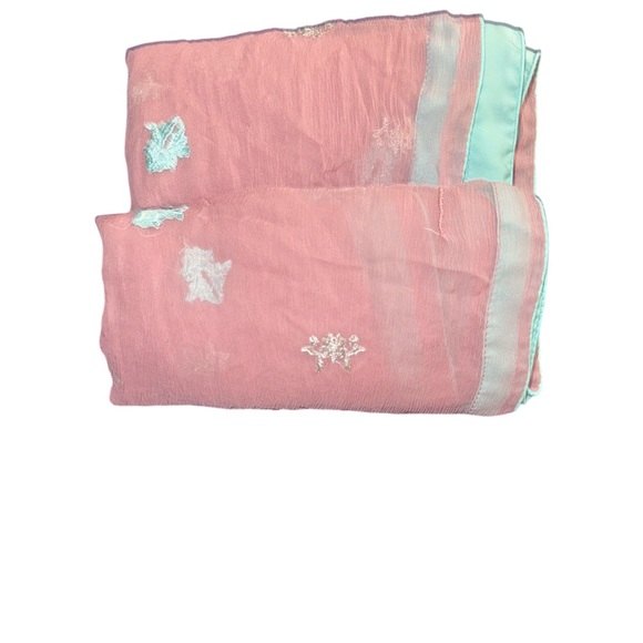 EUC Elegant Embroidered Kurta 3 pcs Dress in Pink and Blue with Pants & Dupatta - Picture 8 of 8